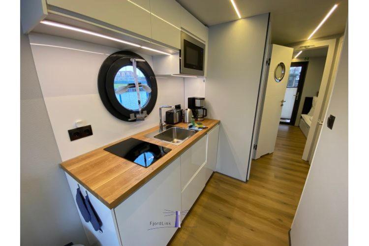 Hausboot Fjord Vela Mit Biosauna In Barth Exteriör bild